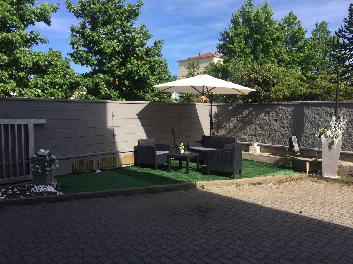 Nuovo Hotel Vigevano Exterior foto
